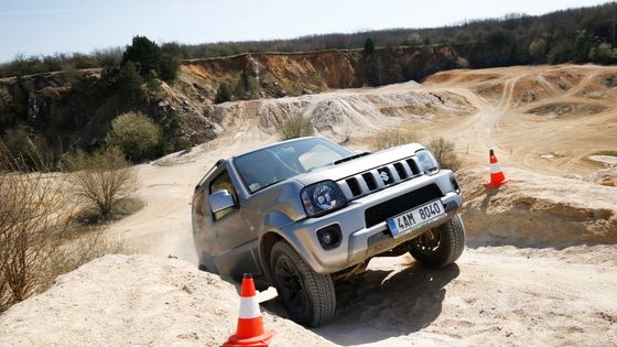 Foto: Přehled automobilových seniorů. Nejstaršímu novému vozu na českém trhu je už 27 let