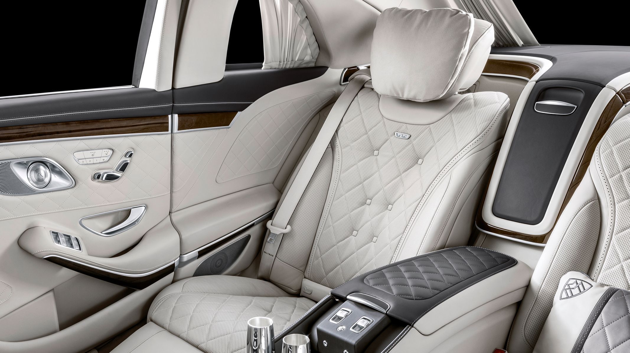 Mercedes-Maybach Pullman S650