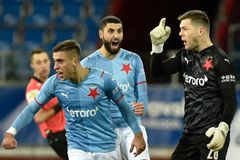 Slavia - Baník 3:1. Jurásek zařídil výhru Pražanů, vítězný gól s nádechem křivdy