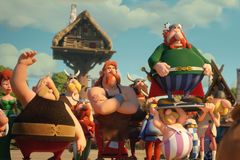 Recenze: Asterix a Obelix opět řádí ve 3D, v novém filmu směle hledí do 21. století