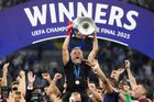 "V PSG změnil úplně všechno." Enrique sklízí obdiv, veřejnost dojal tričkem