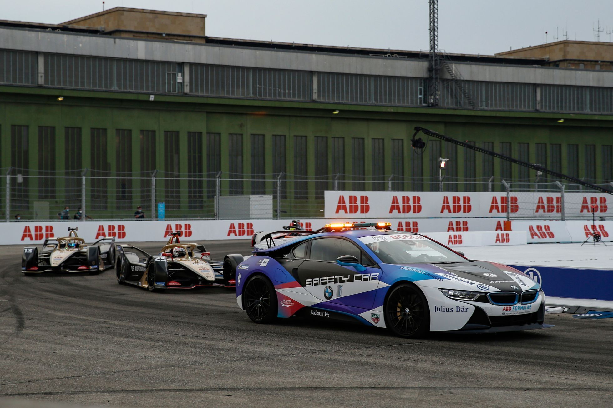 Finále formule E 2019-20 v Berlíně - safety car
