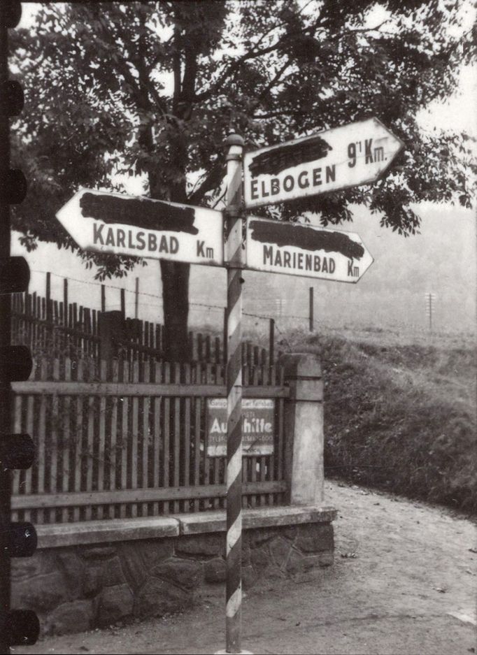 Reprofoto z publikace Mobilizace ve fotografie – Armáda a stráž obrany státu v letech 1938 – 1939, autoři Jiří Suchánek & Jaroslav Beneš