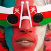 Šílený fanoušek Ománu na fotbalovém turnaji Gulf Cup
