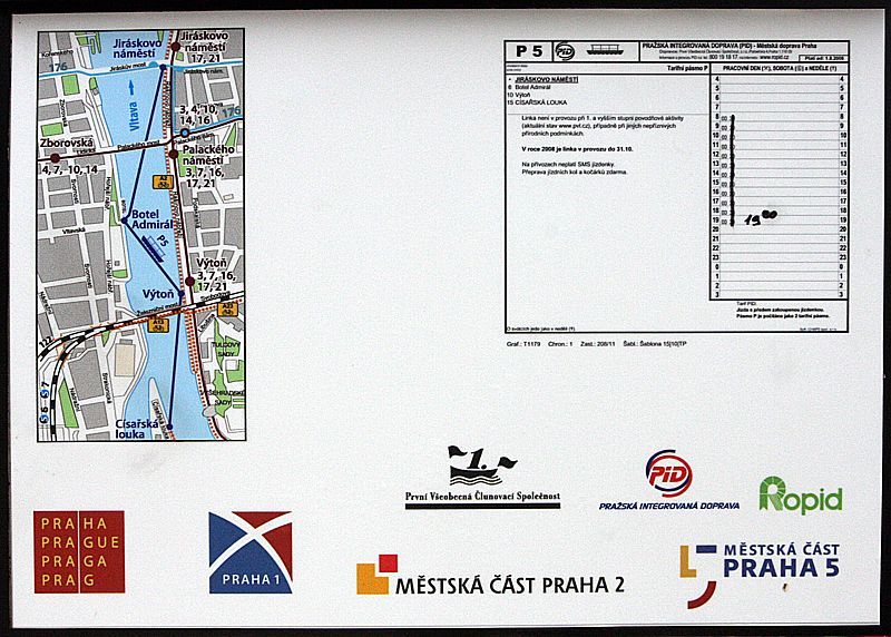 Pražské přívozy na Vltavě