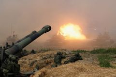 Tchaj-wan ve velkém nakupuje tanky od Američanů, proti Číně by měl ale jen malé šance