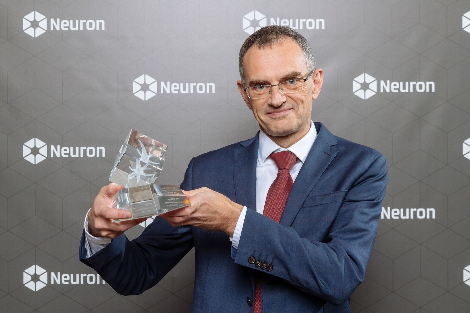 Ceny Neuron 2018 - fyzik Tomáš Jungwirth