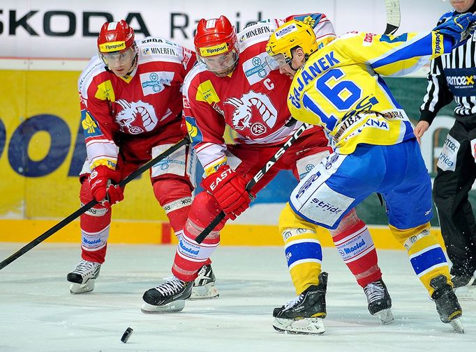 Třinec vs. Zlín, čtvrtý zápas semifinále play off extraligy (Bonk a Čajánek).