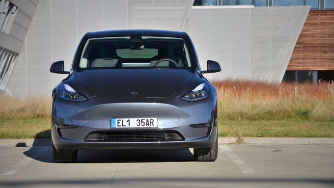 Tesla Model Y je nejprodávanějším autem v Evropě za první čtvrtletí letošního roku.