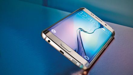 TEST: Galaxy S6 edge utíká konkurenci, lepší telefon není