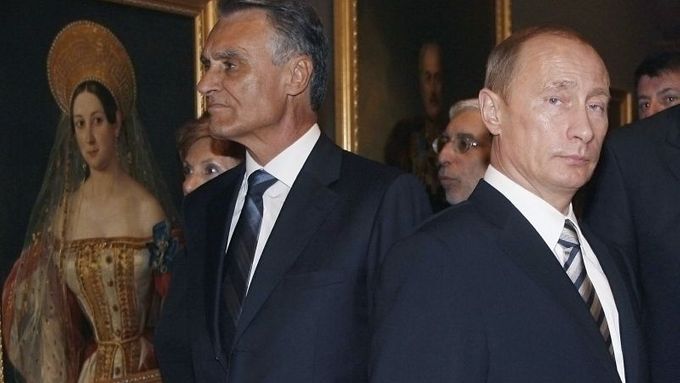 Vladimir Putin s portugalským prezidentem Anibalem Cavaco Silvou