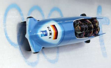 Posádka prvního německého bobu