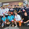 Prezentace Rallye Dakar 2019 v Praze: společná fotka Čechů