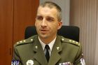 Vyhazov vzhůru. Odvolaný šéf Vojenské policie se stal poradcem na velitelství NATO