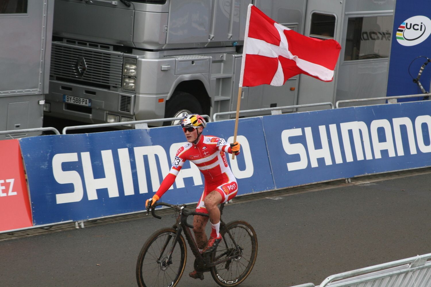 MS v cyklokrosu 2015, junioři: vítězný Simon Andreassen