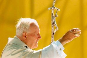 Připomeňte si život Jana Pavla II. Uplynulo pět let od jeho smrti