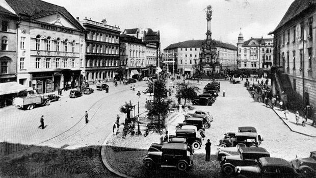Obrazem: Jak Olomouc získala českou identitu. I kvůli závodu s Brnem