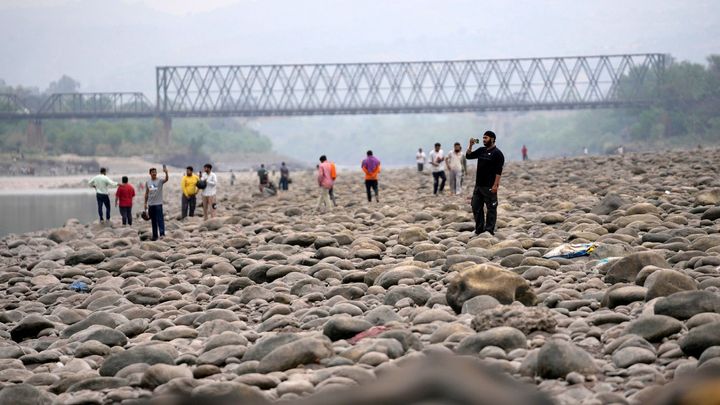  Reuters