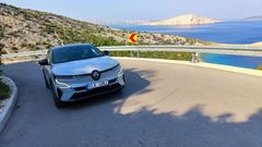 Renault Megane cesta do Chorvatska 2023