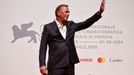 Kevin Costner na benátském festivalu.