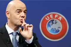Policie v sídle UEFA zabavila doklady k podezřelým prodejům