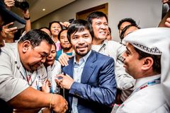 Pacquiao pobláznil Dauhá: Chci tu boxovat s Mayweatherem, nebo Khanem