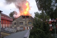 Policisté zatím nevědí, proč explodoval dům v Liberci