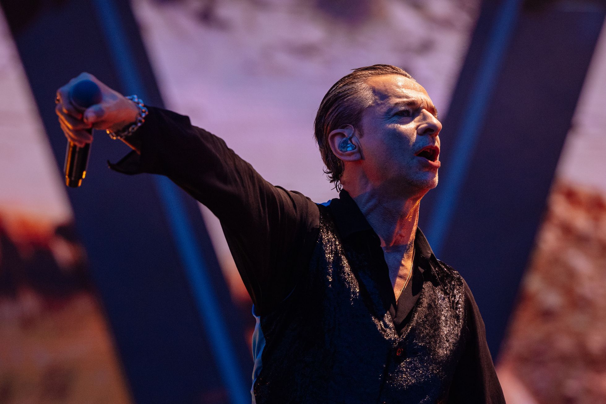 Depeche Mode, Letiště Letňany, 2023