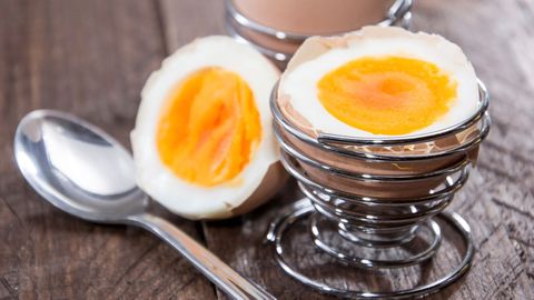 Jak uvařit vejce, aby nepraskala a dala se oloupat