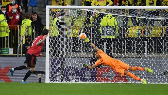 Soccer Football - Europa League Final - Villarreal v Manchester United - Polsat Plus Arena Gdansk, Gdansk, Poland - May 26, 2021 Manchester United's Victor Lindelof score