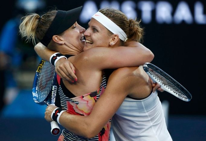 Australian Open 2017, finále čtyřhry Ž: Lucie Šafářová a Bethanie Mattek-Sandsová