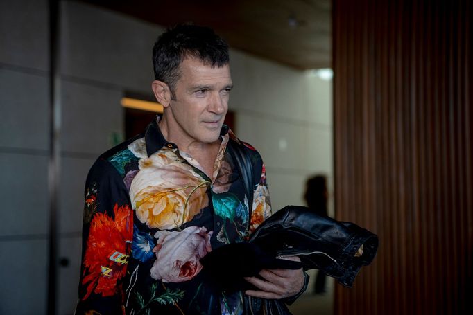 Antonio Banderas jako Félix.