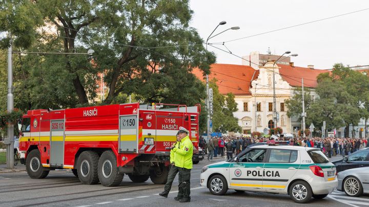 Při výbuchu plynu na Slovensku bylo zraněno devět lidí z Česka, mezi nimi i děti