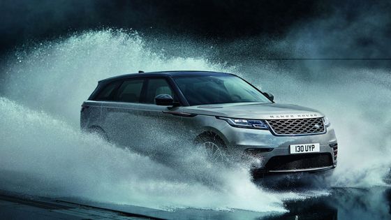 Foto: Luxusní Range Rover Velar vypadá, jako by přijel z budoucnosti. Viděli jsme ho na vlastní oči