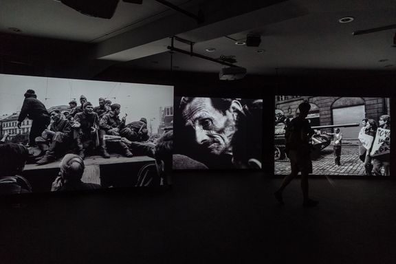 Koudelkovy fotky z invaze vojsk Varšavské smlouvy před několika lety vystavila pražská Národní galerie.