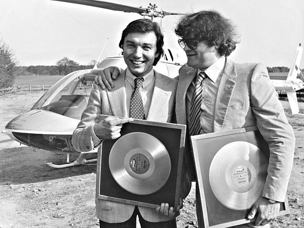 Jednorázové užití / Nepoužívat / Karel Gott