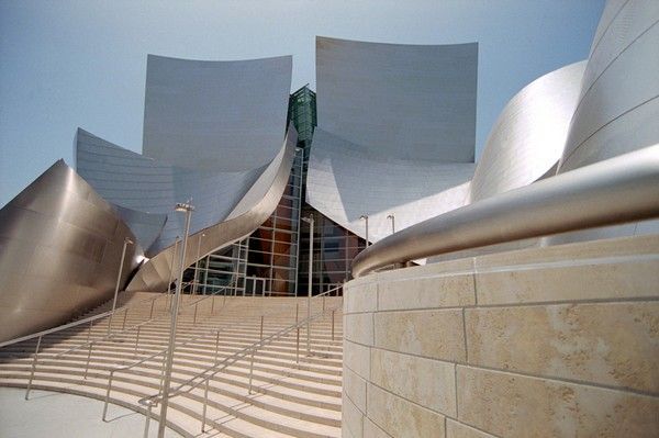 Skici Franka Gehryho: Guggenheimovo muzeum v Bilbau