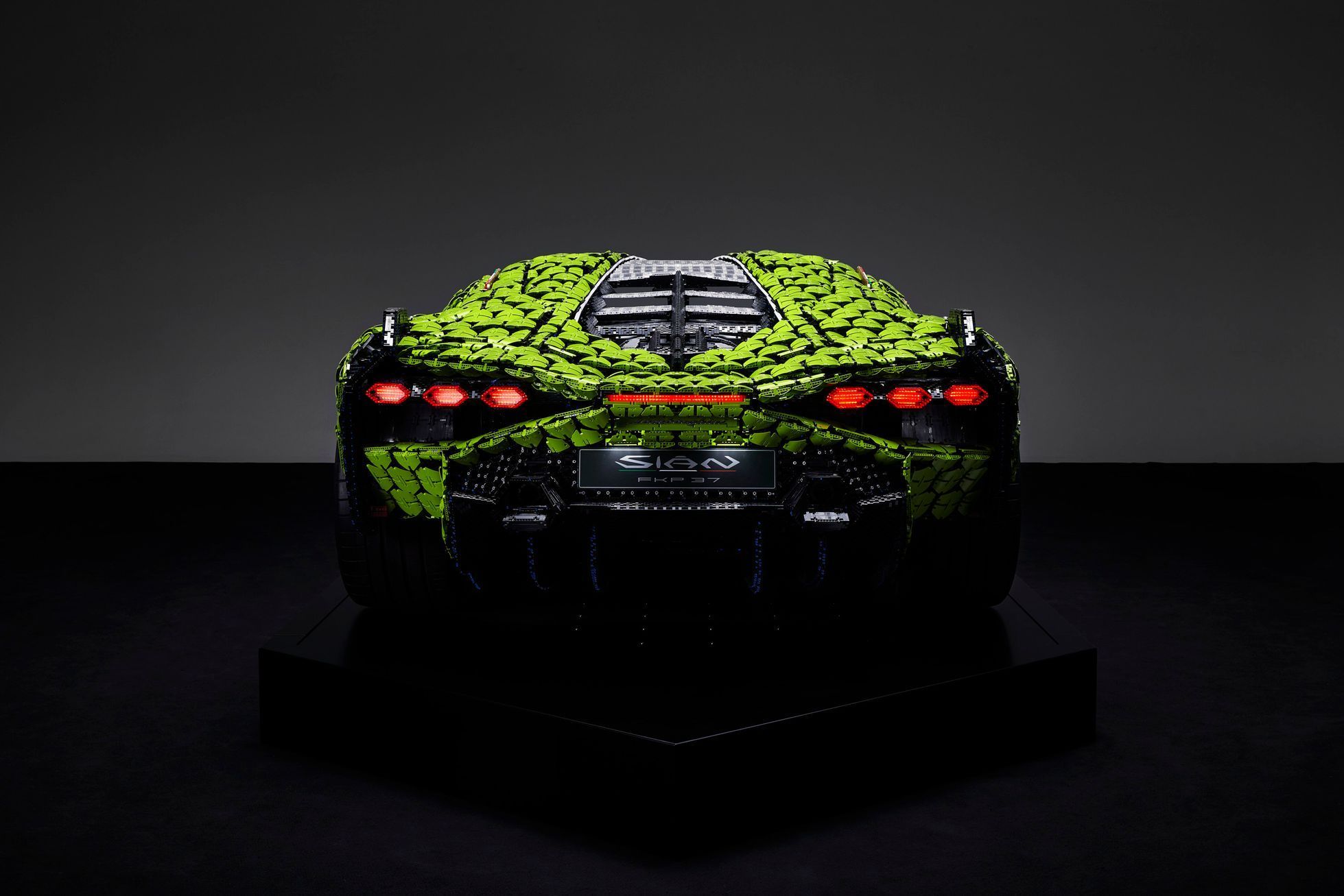 LEGO Technic Lamborghini Sian z Kladna FKP 37