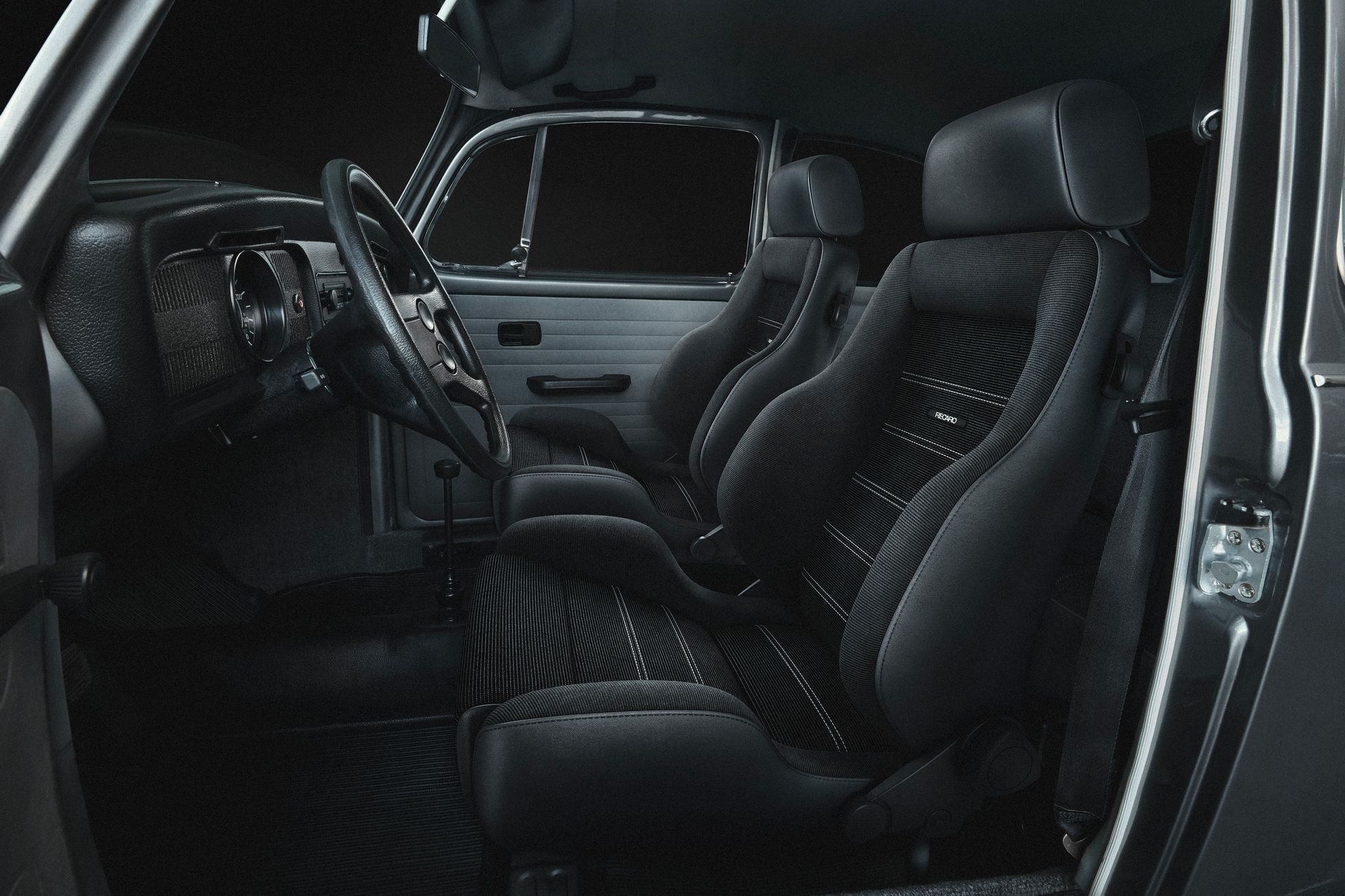sedačky Recaro