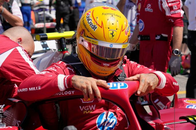 Lewis Hamilton, Ferrari ve VC Emilie-Romagny F1 2025