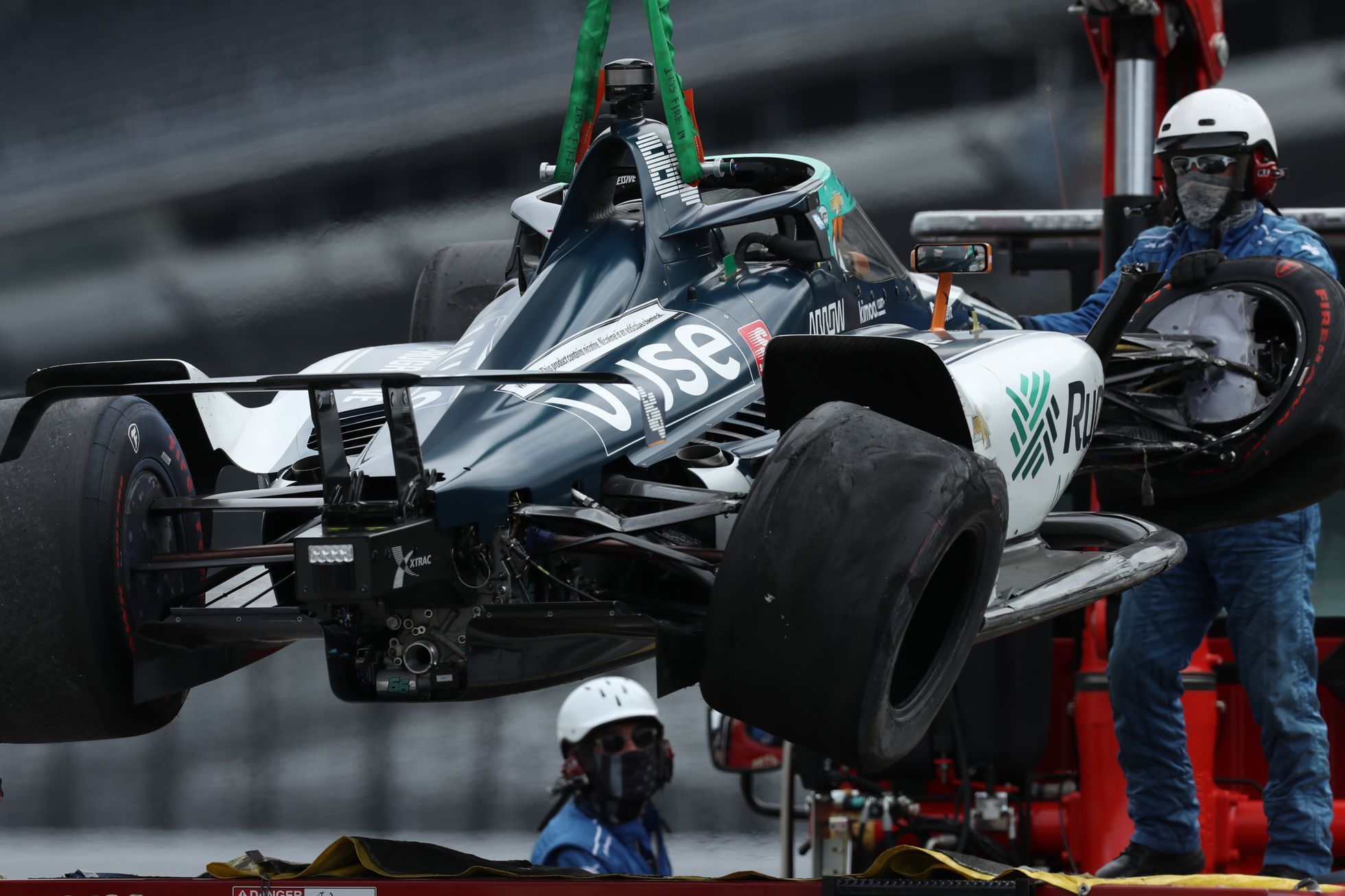 Havárie Fernanda Alonsa při tréninku na závody Indy 500