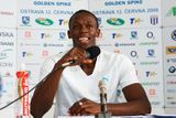 Usain Bolt se narodil 21. srpna roku 1986 v jamajské farnosti Trelawny Parish a zanedlouho tedy oslaví jednatřicáté narozeniny. V Ostravě na Zlaté tretře závodil poprvé už v roce 2006 a o dva roky později se vrátil (na snímku).