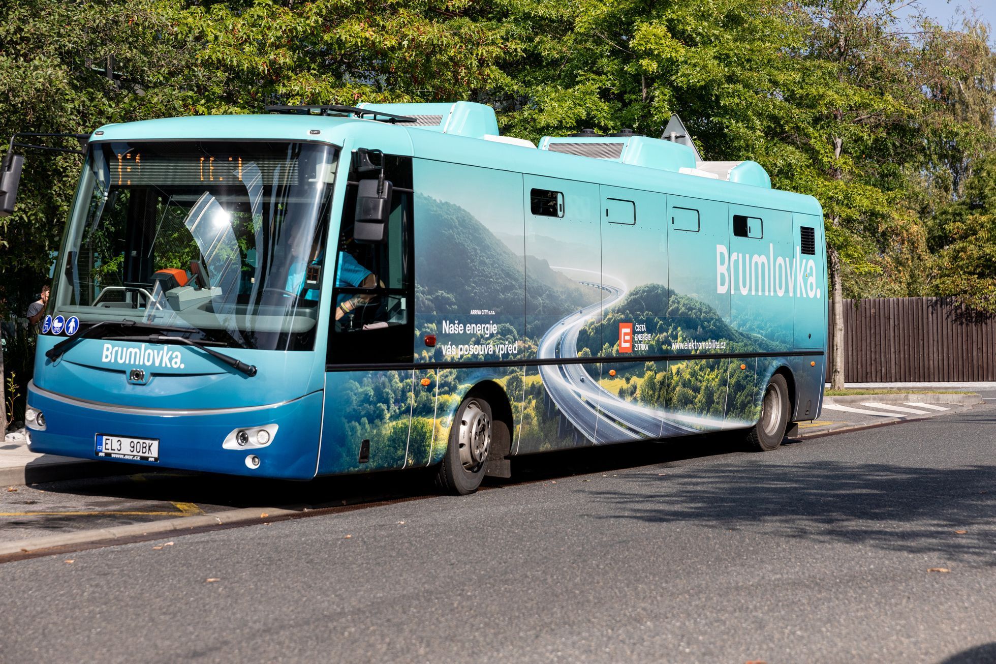 Elektrobus Praha Brumlovka