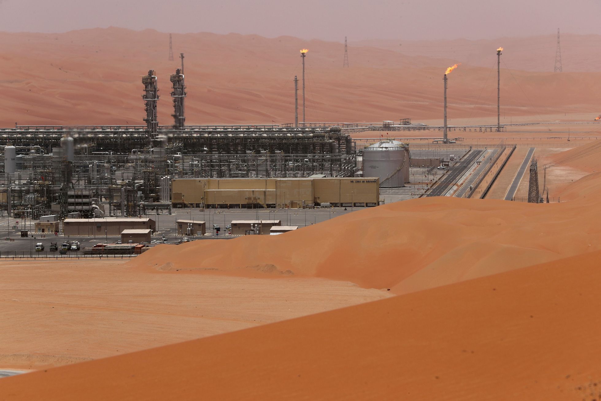 Saúdskoarabská ropná plošina Aramco's Shaybah