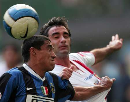 Inter Milán - Catania: Cordoba a Colucci