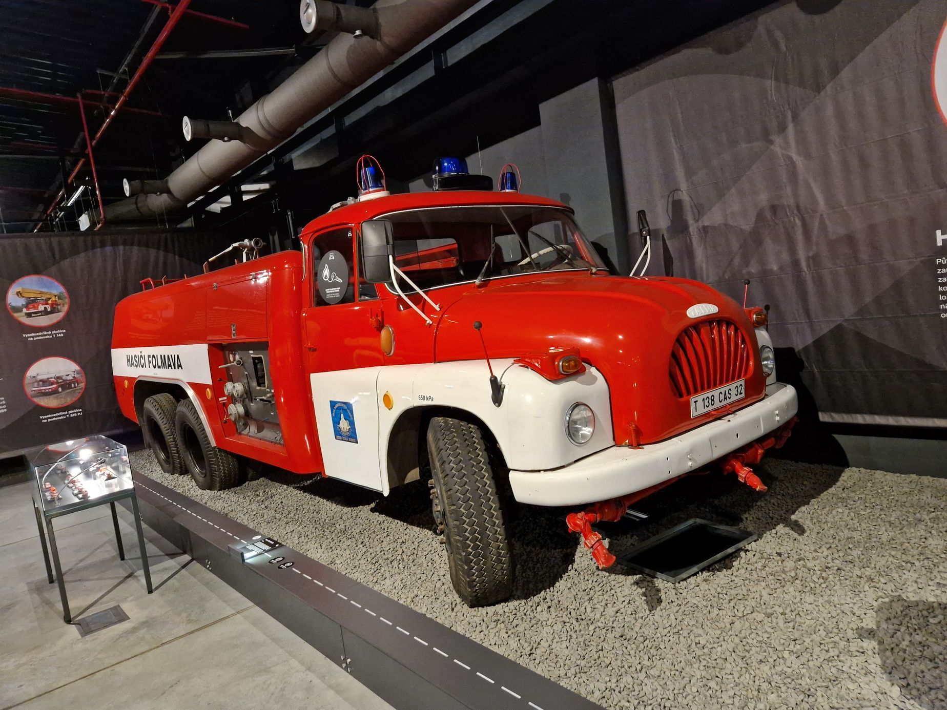 Tatra 138