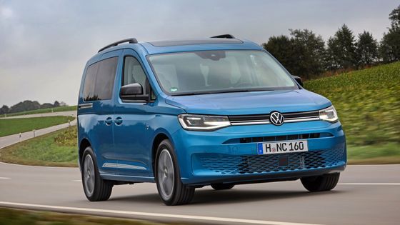 Radost pracovat. Volkswagen Caddy zvládne těžkou dřinu a přidává moře komfortu