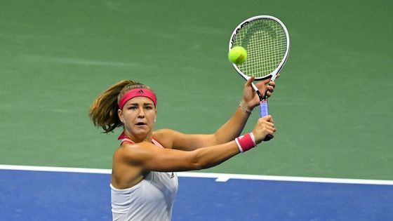 Karolína Muchová na centrálním dvorci Arthura Ashe v New Yorku excelovala.