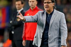 Argentině hrozí, že bude v Riu bez fotbalu. Rezignoval navíc trenér Martino