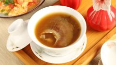 exotická jídla - žraločí polévka